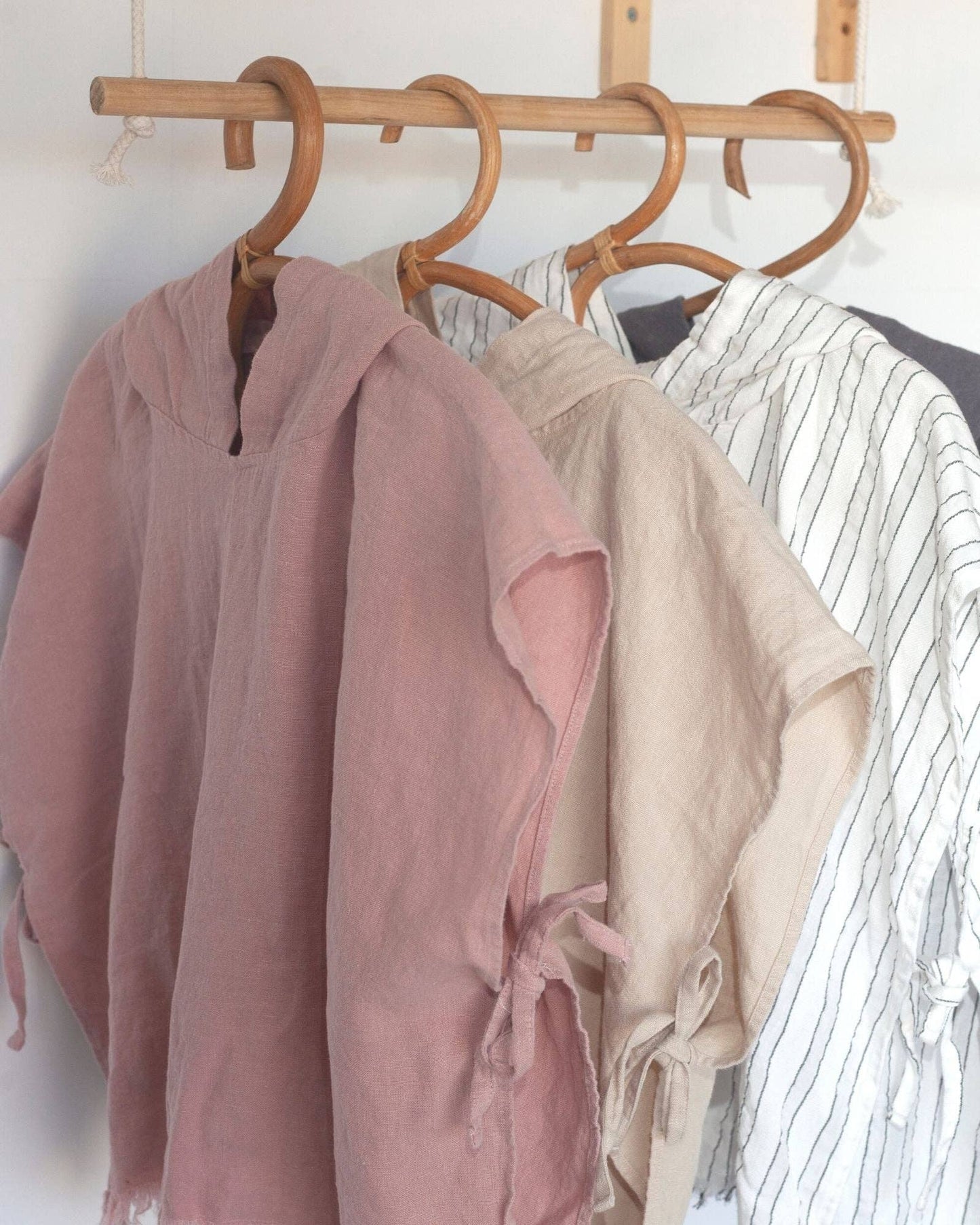 Anchor & Arrow - Linen Hooded Poncho Towel - Blush