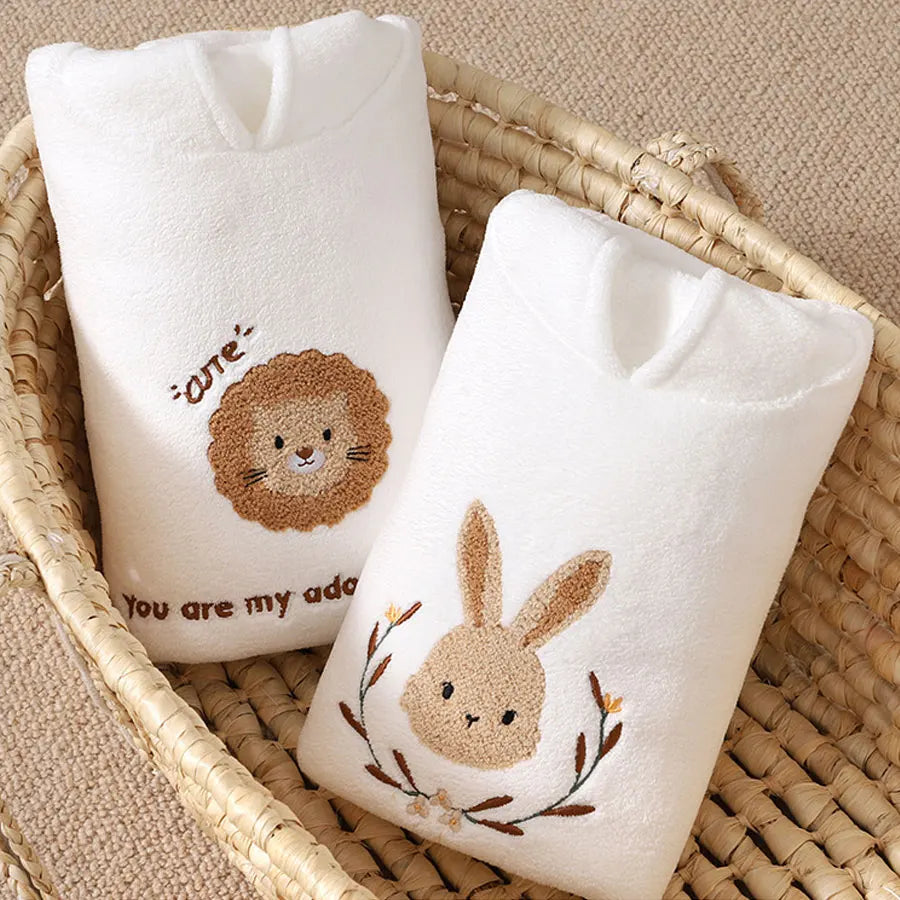 Baby Hooded Bathrobe Kids Bath Towel Super Soft Bathrobe Newborn Absorbent Quick Drying Bathroom Towel Summer Beach Towel